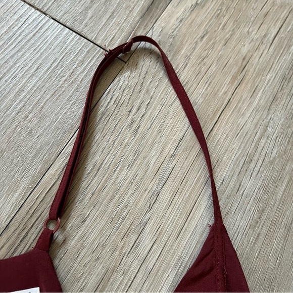 🔥SALE - any 4/$20. Gentle Fawn Red camisole with scoop neck and peplum - Picture 4 of 5